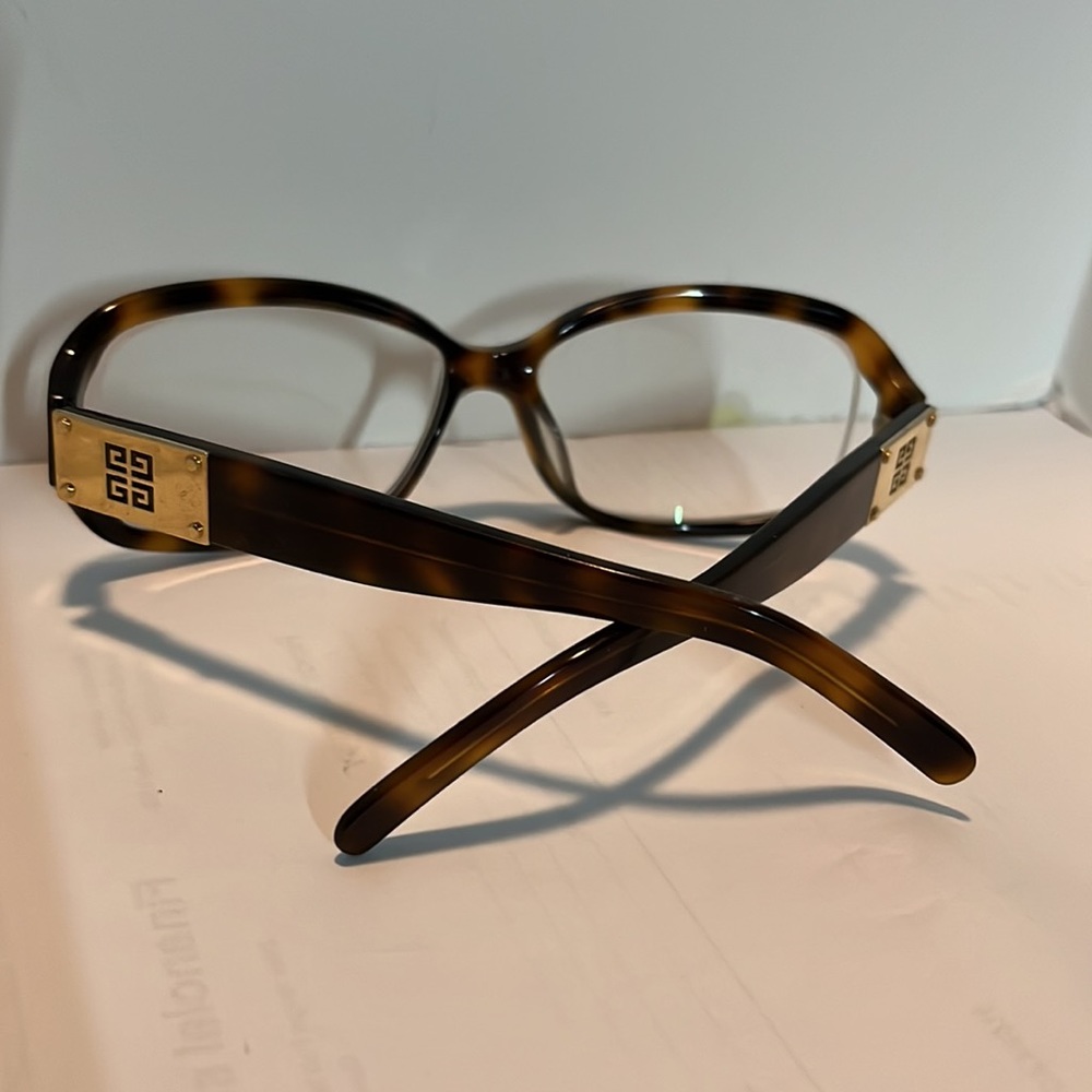 Givenchy eye glasses frame. Made Italy. - Picture 4 of 11
